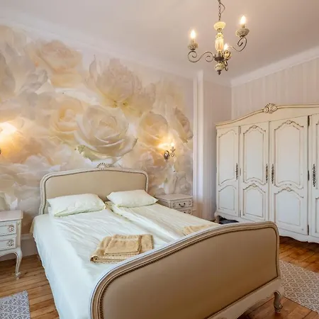 Artilcious Two Bedroom Park View * Sofia